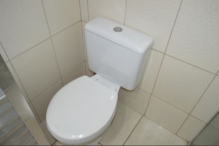 Casa à venda com 220m², 3 quartos e 2 vagasBanheiro de serviço