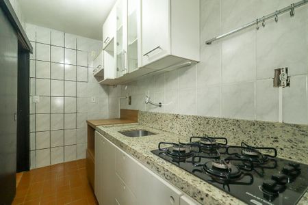 Apartamento à venda com 68m², 2 quartos e sem vagaCozinha