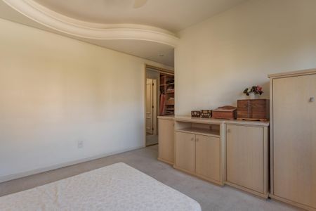 Apartamento à venda com 230m², 3 quartos e 2 vagasSuíte
