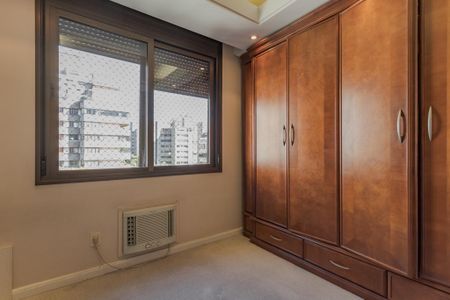 Apartamento à venda com 230m², 3 quartos e 2 vagasQuarto 1