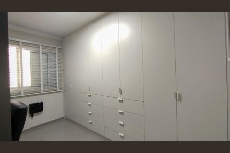 Apartamento à venda com 63m², 2 quartos e 1 vaga Apartamento à venda com 63m², 2 quartos e 1 vagaQuarto