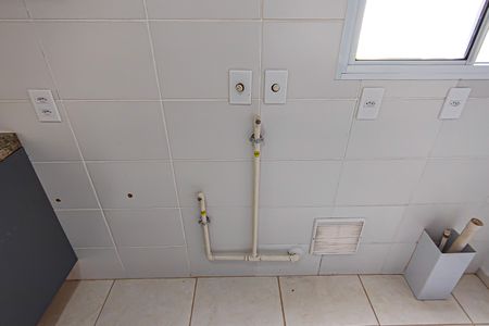 Apartamento à venda com 45m², 2 quartos e 1 vagaCozinha e Área de Serviço