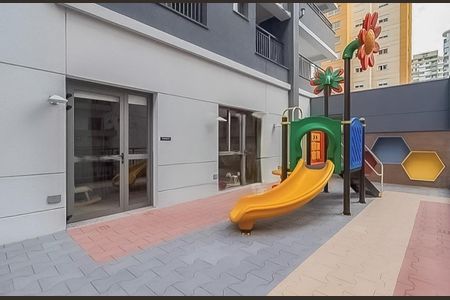 Apartamento à venda com 54m², 2 quartos e 1 vaga Apartamento à venda com 54m², 2 quartos e 1 vagaÁrea comum - Playground