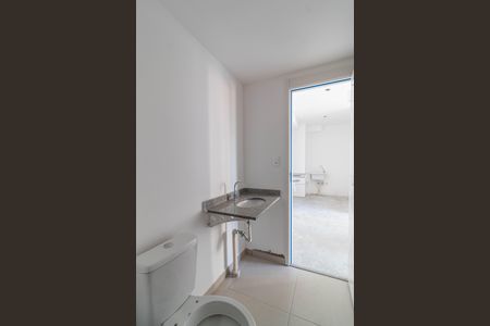 Apartamento à venda com 40m², 2 quartos e sem vaga Apartamento à venda com 40m², 2 quartos e sem vagaBanheiro