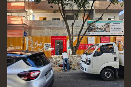 Apartamento à venda com 40m², 2 quartos e sem vaga Apartamento à venda com 40m², 2 quartos e sem vagaFachada