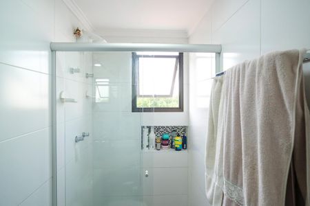 Apartamento à venda com 110m², 3 quartos e 2 vagasBanheiro da suíte