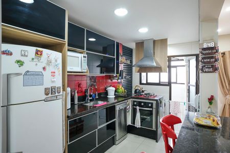 Apartamento à venda com 110m², 3 quartos e 2 vagasCozinha