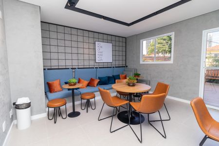 Apartamento à venda com 28m², 1 quarto e sem vaga Apartamento à venda com 28m², 1 quarto e sem vagaÁrea comum - Salão de Festas