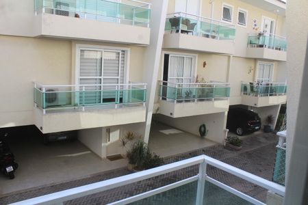 Casa de condomínio à venda com 200m², 3 quartos e 4 vagasVaranda Sala