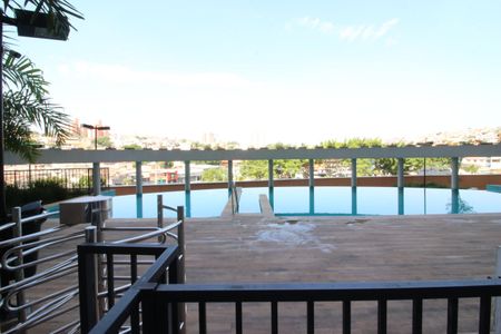 Apartamento à venda com 33m², 1 quarto e 1 vagaÁrea comum - Piscina