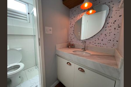 Apartamento à venda com 27m², 1 quarto e sem vaga Apartamento à venda com 27m², 1 quarto e sem vagaBanheiro