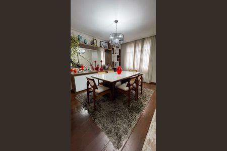 Apartamento à venda com 160m², 4 quartos e 2 vagas Apartamento à venda com 160m², 4 quartos e 2 vagassala 1