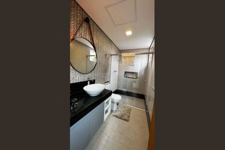 Apartamento à venda com 160m², 4 quartos e 2 vagas Apartamento à venda com 160m², 4 quartos e 2 vagasbanheiro 1