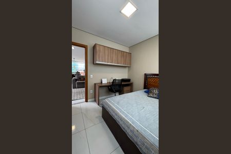 Apartamento à venda com 160m², 4 quartos e 2 vagas Apartamento à venda com 160m², 4 quartos e 2 vagasquarto 1