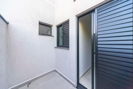 Apartamento à venda com 60m², 2 quartos e 1 vaga Apartamento à venda com 60m², 2 quartos e 1 vagaVaranda do Quarto 1
