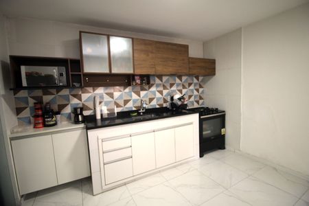 Casa à venda com 130m², 3 quartos e sem vagaCozinha