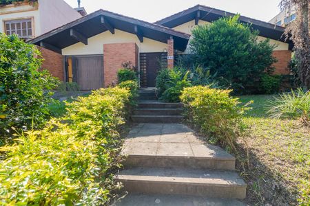 Casa à venda com 300m², 3 quartos e 1 vagaFachada