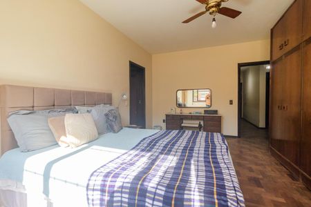 Casa à venda com 300m², 3 quartos e 1 vagaQuarto 1