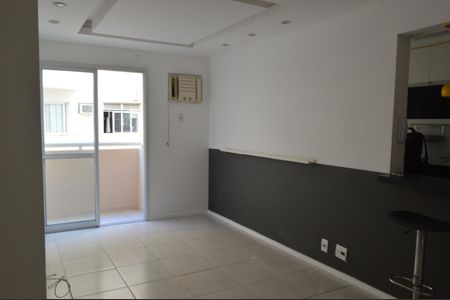 Apartamento para alugar com 60m², 2 quartos e 1 vagaSala