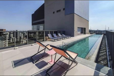Studio à venda com 23m², 1 quarto e sem vaga Studio à venda com 23m², 1 quarto e sem vagaÁrea comum - Piscina