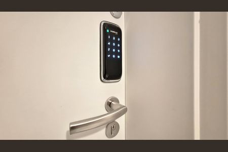 Apartamento à venda com 123m², 3 quartos e 3 vagas Apartamento à venda com 123m², 3 quartos e 3 vagasfechadura