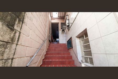 Casa à venda com 100m², 3 quartos e 2 vagas Casa à venda com 100m², 3 quartos e 2 vagasCasa 2 - Quintal