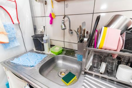 Apartamento à venda com 45m², 2 quartos e 1 vaga Apartamento à venda com 45m², 2 quartos e 1 vagaCozinha e Área de Serviço