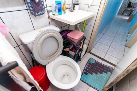 Apartamento à venda com 45m², 2 quartos e 1 vaga Apartamento à venda com 45m², 2 quartos e 1 vagaBanheiro