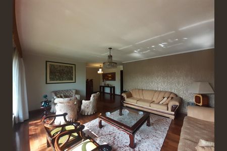 Casa à venda com 350m², 4 quartos e 3 vagas