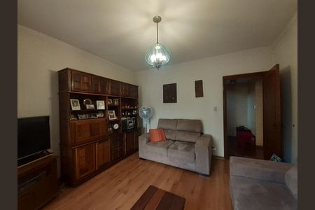 Casa à venda com 350m², 4 quartos e 3 vagas