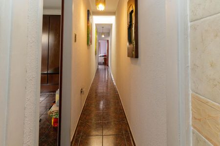 Casa à venda com 210m², 3 quartos e 2 vagasCorredor dos Quartos