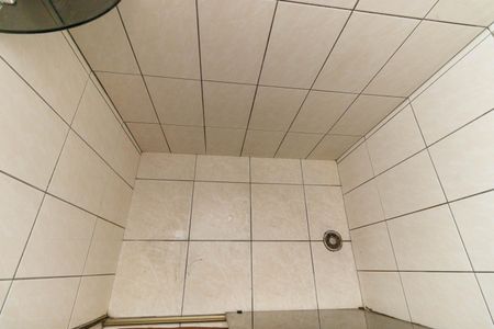 Casa à venda com 210m², 3 quartos e 2 vagasBanheiro da Suíte 2