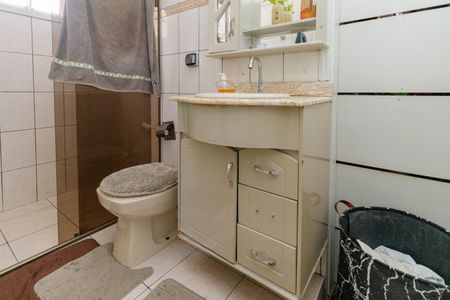 Casa à venda com 210m², 3 quartos e 2 vagasBanheiro da Suíte 2