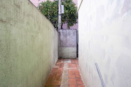 Casa à venda com 120m², 2 quartos e 2 vagasQuintal