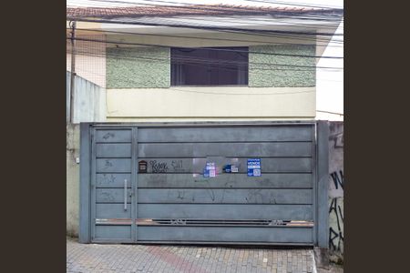 Casa à venda com 120m², 2 quartos e 2 vagasFachada/ Placa 