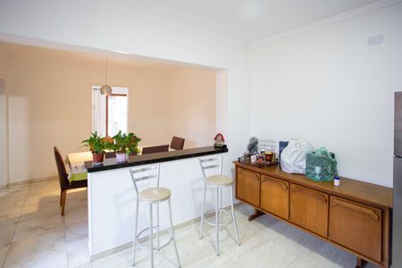 Casa à venda com 120m², 2 quartos e 2 vagasCozinha