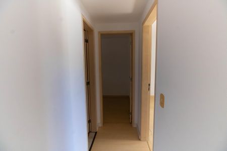 Apartamento à venda com 67m², 2 quartos e 1 vagaCorredor