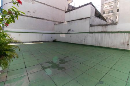 Apartamento à venda com 67m², 2 quartos e 1 vagaÁrea comum