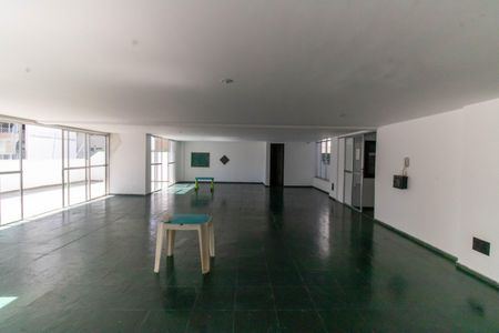 Apartamento à venda com 67m², 2 quartos e 1 vagaÁrea comum