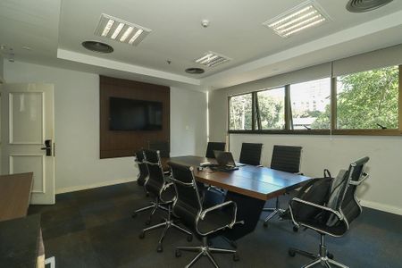 Apartamento à venda com 36m², 1 quarto e sem vagaÁrea comum -Sala de reunião