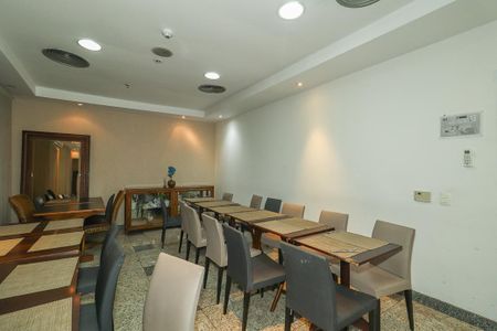 Apartamento à venda com 36m², 1 quarto e sem vagaÁrea comum -Sala de reunião 2