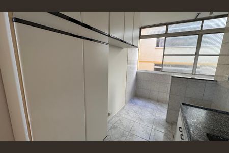 Apartamento à venda com 60m², 2 quartos e 1 vaga Apartamento à venda com 60m², 2 quartos e 1 vagaCozinha