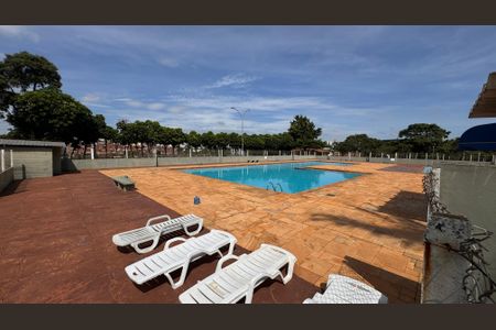 Apartamento à venda com 60m², 2 quartos e 1 vaga Apartamento à venda com 60m², 2 quartos e 1 vagaÁrea comum - Piscina