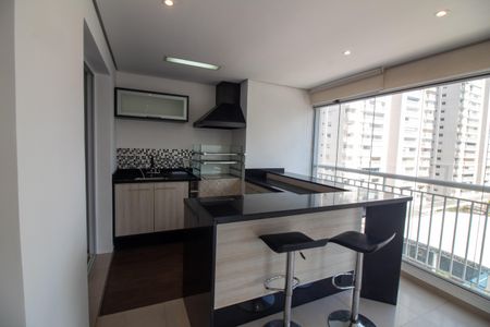 Apartamento à venda com 130m², 3 quartos e 2 vagas Apartamento à venda com 130m², 3 quartos e 2 vagasVaranda Gourmet - Churrasqueira