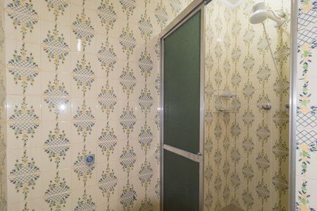 Casa à venda com 223m², 4 quartos e 1 vaga Casa à venda com 223m², 4 quartos e 1 vagaBanheiro - Suíte
