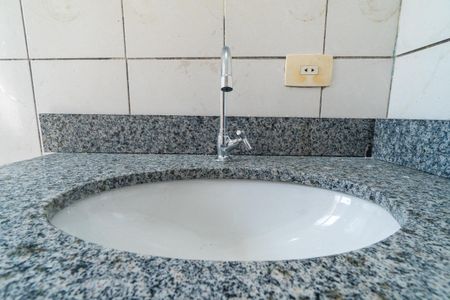 Apartamento à venda com 65m², 2 quartos e 1 vaga Apartamento à venda com 65m², 2 quartos e 1 vagaBanheiro Detalhe