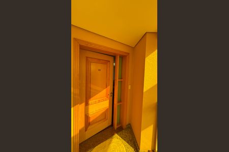 Apartamento à venda com 230m², 4 quartos e 5 vagas Apartamento à venda com 230m², 4 quartos e 5 vagasHall de Entrada