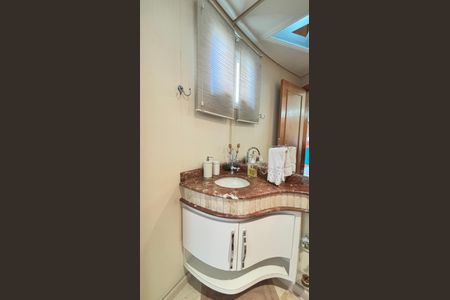 Apartamento à venda com 230m², 4 quartos e 5 vagas Apartamento à venda com 230m², 4 quartos e 5 vagasLavabo