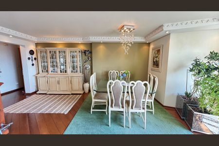 Apartamento à venda com 230m², 4 quartos e 5 vagas Apartamento à venda com 230m², 4 quartos e 5 vagasSala - Sala de Jantar