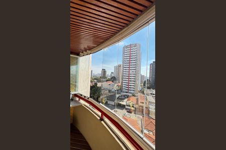 Apartamento à venda com 230m², 4 quartos e 5 vagas Apartamento à venda com 230m², 4 quartos e 5 vagasVaranda Sala